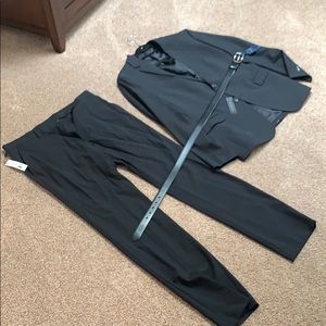 *DESIGNER* Theory mens black suit